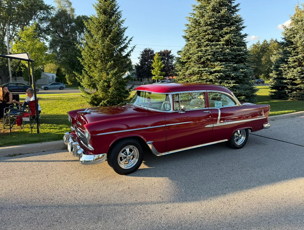 Line of classic cars at Dan's Friday evening antique car show